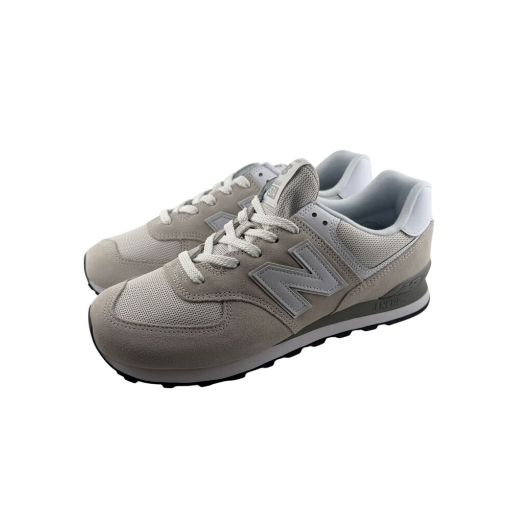 New Balance 574 Core Grey White ML574EVW Men’s 10.5 2E Wide Shoes New Box